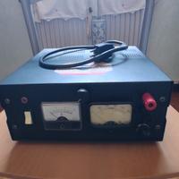 Alimentatore stabilizzato in corrente continua