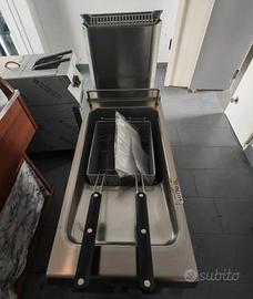 FRIGGITRICE A GAS ZANUSSI NUOVA