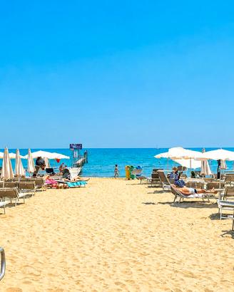 8-22 Agosto Monolocale 15 metri dal mare
