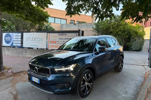 VOLVO XC40 km. 64.000! T5 Plug-in Hybrid