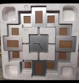 Orologio da parete con 12 cornici per foto