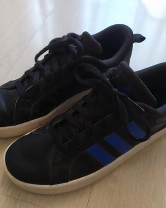 scarpe Adidas 37 e 1/3