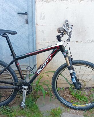 Bici MTB Scott Scale 30 usata