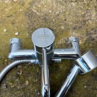 Rubinetto per vasca jacuzzi