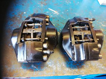 Alfa romeo. Pinze freni ant alfa 75 turbo