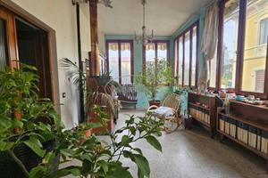 Villetta a schiera di 256 m² con più di 5 locali a