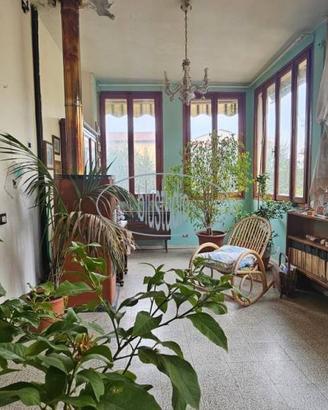 Villetta a schiera di 256 m² con più di 5 locali a