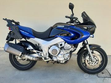 Yamaha TDM 850