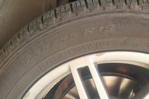 pneumatici pirelli scorpion 235 55 R19