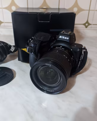 Mirrorless Nikon Z5 + 24-70 F4 S