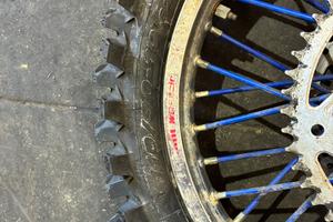 Gomma pirelli 110/90/19