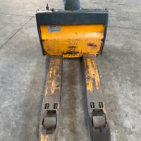 Transpallet elettrico