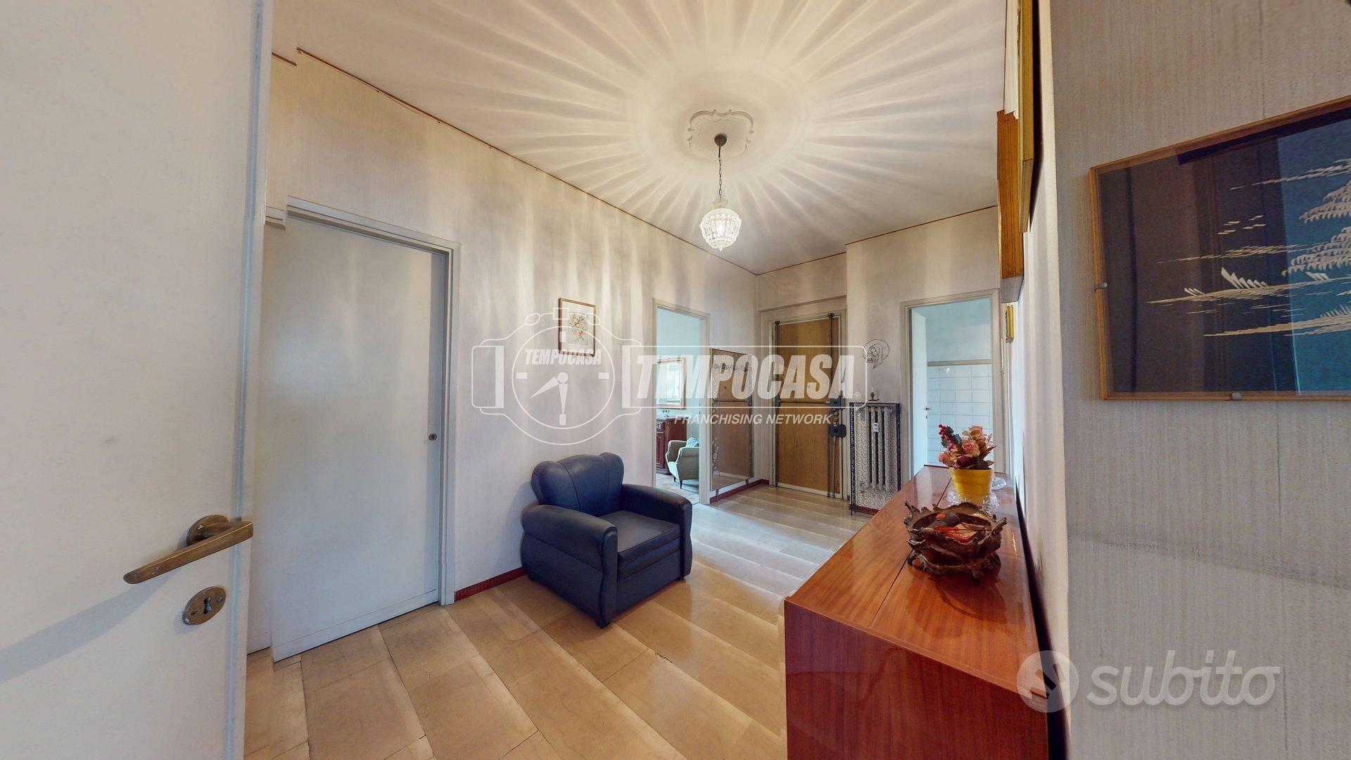 Appartamento – Torino, Borgo Dora, Circoscrizione 7 - Altro