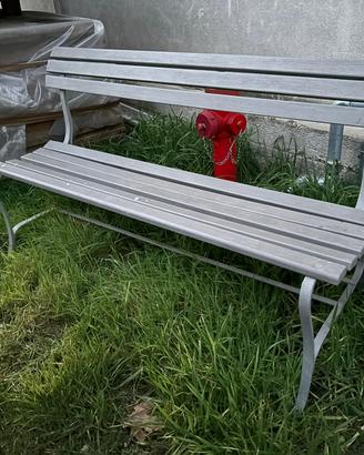 Panchina da esterno per giardino