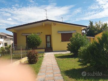 Villetta indipendente su 4 lati 