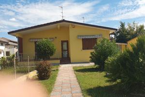 Villetta indipendente su 4 lati 