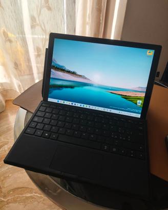 Microsoft Surface Pro 7 (i5 / 16GB RAM / 256GB SSD