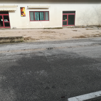 Locali commerciali ex cantina vinicola