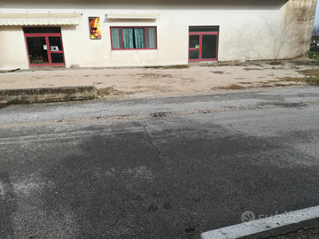 Locali commerciali ex cantina vinicola