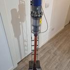 Aspirapolvere Dyson v10 absolute