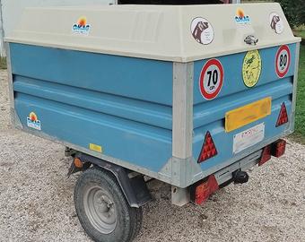 Carrello appendice con gabbie trasporto cani