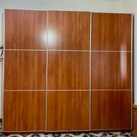 Camera da letto completa.