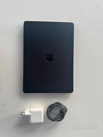 Mac Book Air M2 2022