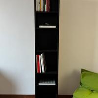 Libreria modulare in legno scuro