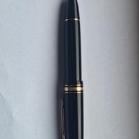 Penna montblanc 18k nuovo 