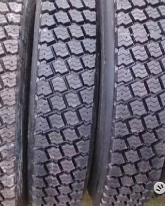 4 gomme nuove ricoperte 215 75 17.5 michelin