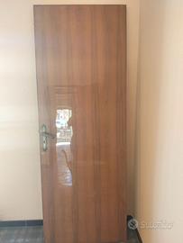 Porta in legno prezzo piccolossimo