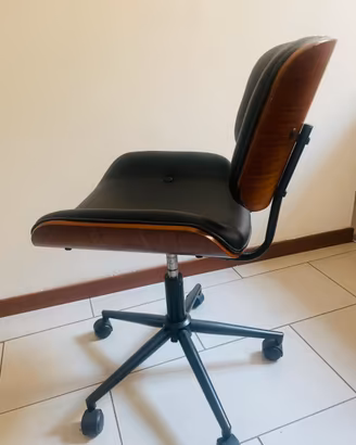 Sedia da ufficio con ruote stile vintage