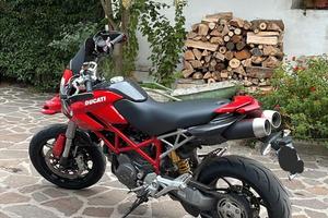 DUCATI HYPERMOTARD 1100