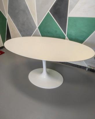 Tavolo tulip laminato liquido bianco 165x89 cm