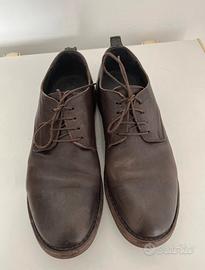 MOMA Derby in pelle