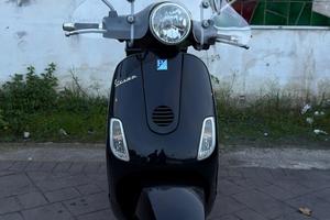 Vespa Piaggio LX 150