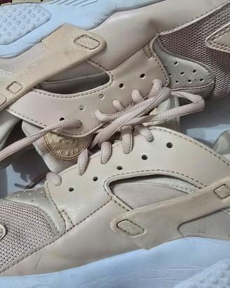 scarpe nike donna hauarake nuove 39 40