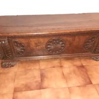 Cassapanca dotale trentina del XVII secolo