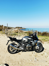 BMW R1200 RS moto sport-tourer