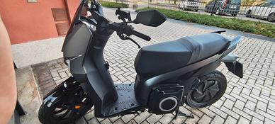 SEAT MÓ 125 scooter elettrico TOP! Andreani MHS 
