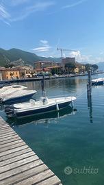 Barca a motore 40cv (No patente)