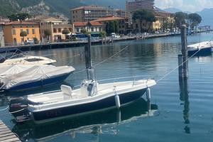 Barca a motore 40cv (No patente)