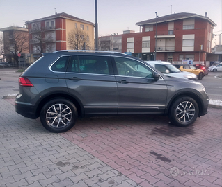 Volkswagen tiguan 2.0