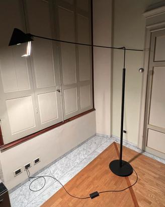 Piantana Nestore - Artemide - Design italiano