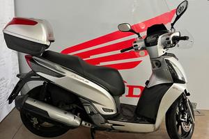 Kymco People 300