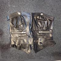 corsetto nero con cintura abbinata 