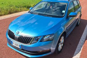 SKODA Octavia 1.6 TDI CR 115 CV Wagon Executive