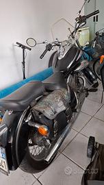 Suzuki Intruder 250 - solo 19.000 km