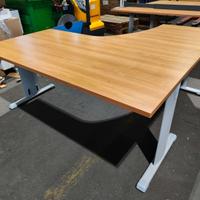 SCRIVANIA ANGOLARE A PENISOLA 160x160 LAS