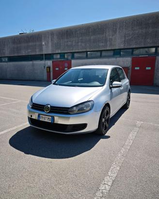 Volkswagen Golf 6 2.0 TDI 110 CV